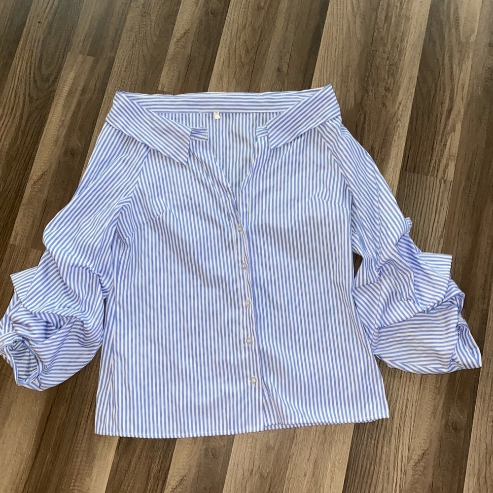 SHEIN blouse size M